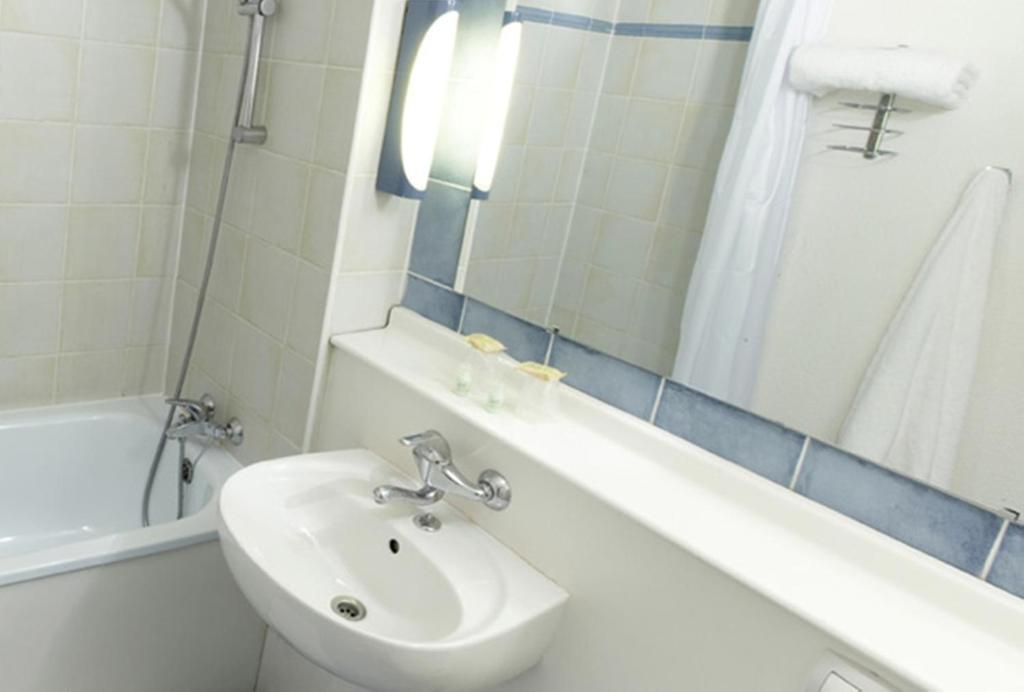 Campanile Manosque Hotell Rom bilde